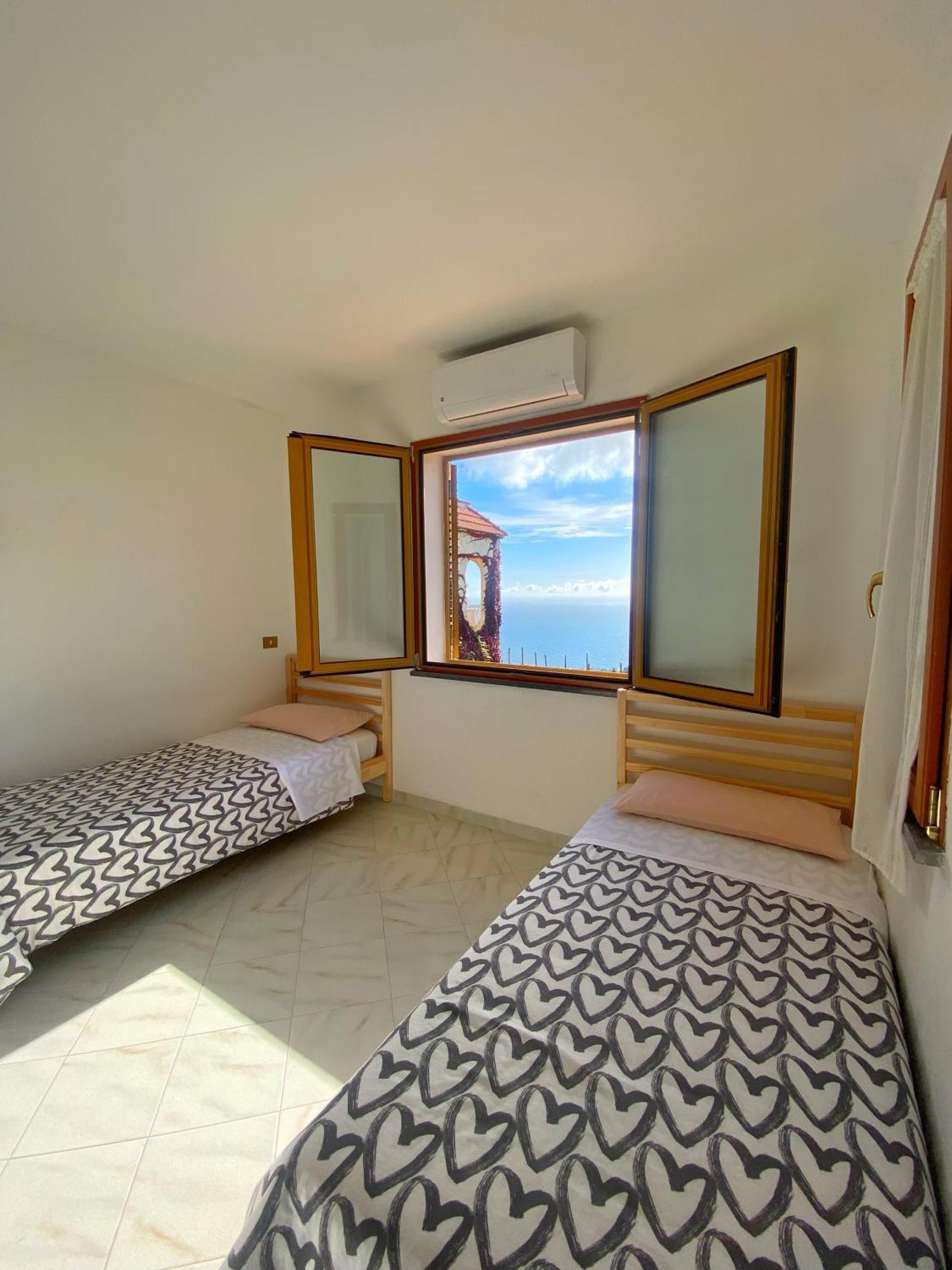 Villa Mariel Suites & Apartment Massa Lubrense Exterior foto