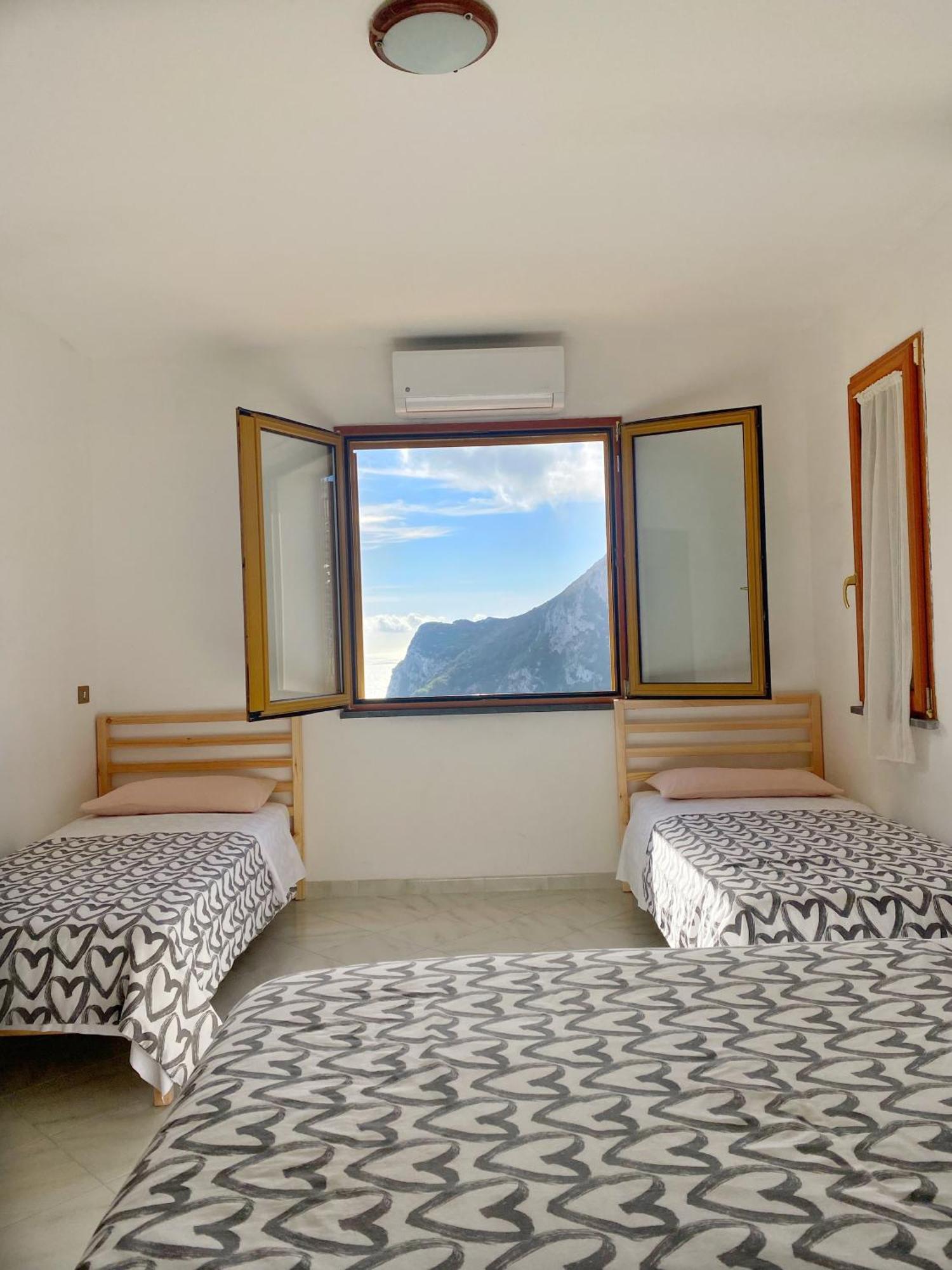 Villa Mariel Suites & Apartment Massa Lubrense Exterior foto